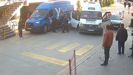 Öldü düşüncesiyle hastaneye getirildi, yapılan müdahale ile hayata tutundu