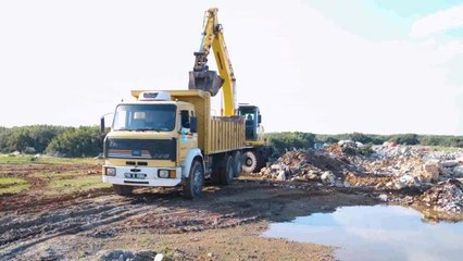 Didim Belediyesi'nden Moloz Temizleme Çalışması