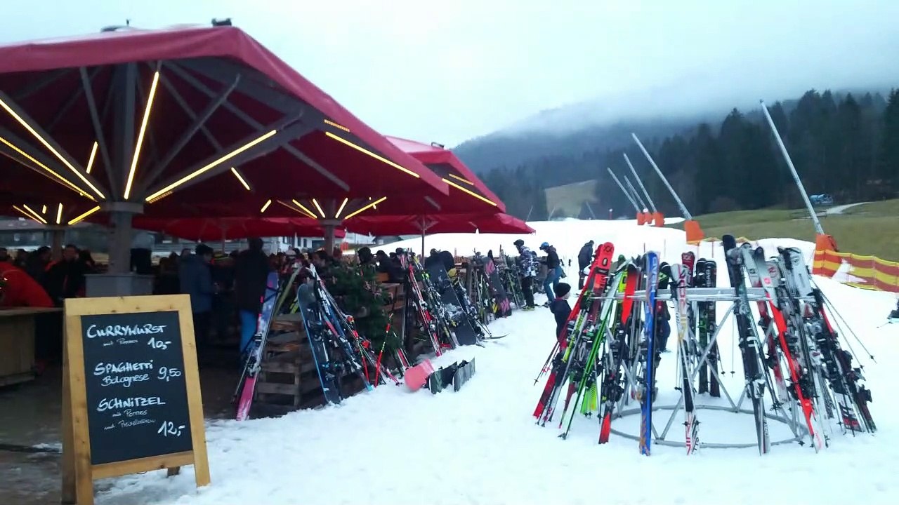 Ski base (20230103_162538)
