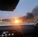 Bursa'da seyir halindeki hafif ticari araç alev alev yandı