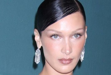 Bella Hadid : elle donne le ton en arborant la coiffure la plus tendance de 2023