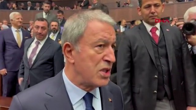 Bakan Akar, AKP grup toplantısı öncesinde soruları yanıtladı