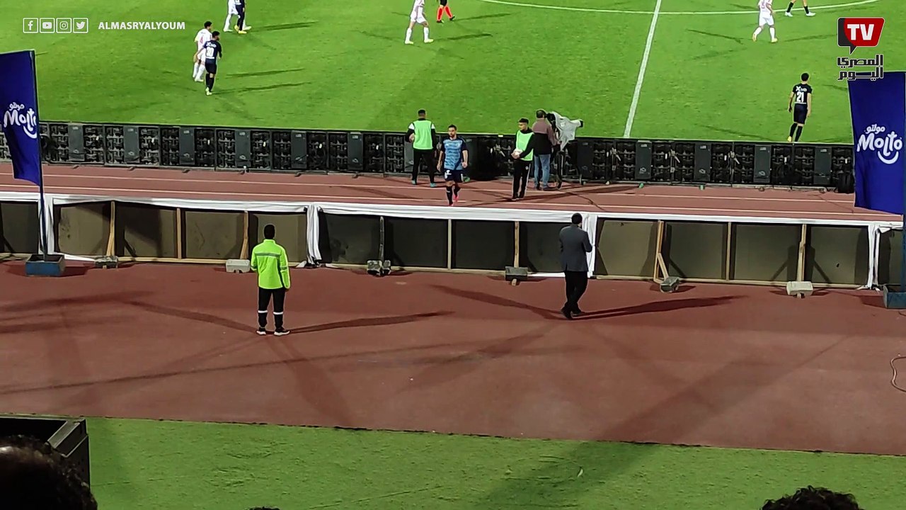 إن شاء الله يا نجم تبقي معانا».. جمهور الزمالك يحي عبدالله السعيد بعد استبدالة أمام الزمالك»
