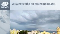 Sul do Brasil tem calorão e chuva forte nesta quarta-feira (18)