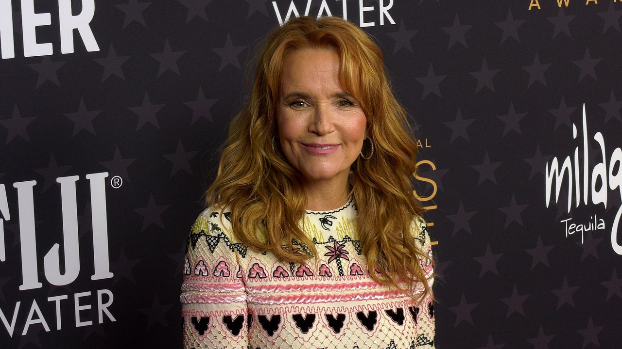 Lea Thompson 2023 Critics Choice Awards Red Carpet Arrivals