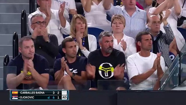 Djokovic CRUISES to First Round Victory! | Australian Open Highlights