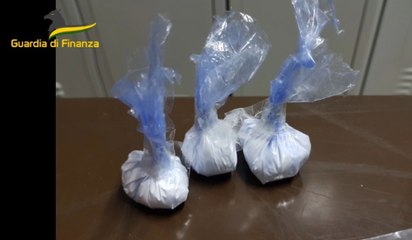 下载视频: Spaccio di droga in circoli ricreativi: 5 arresti a Orta Nova (18.01.23)