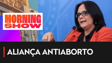 Damares diz que decisão de deixar a aliança antiaborto enfraquece política pró-vida no Brasil