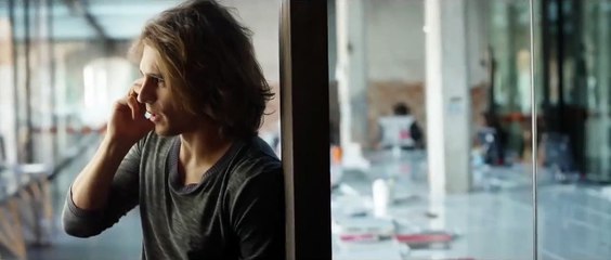 Für eine Handvoll Küsse Trailer OV