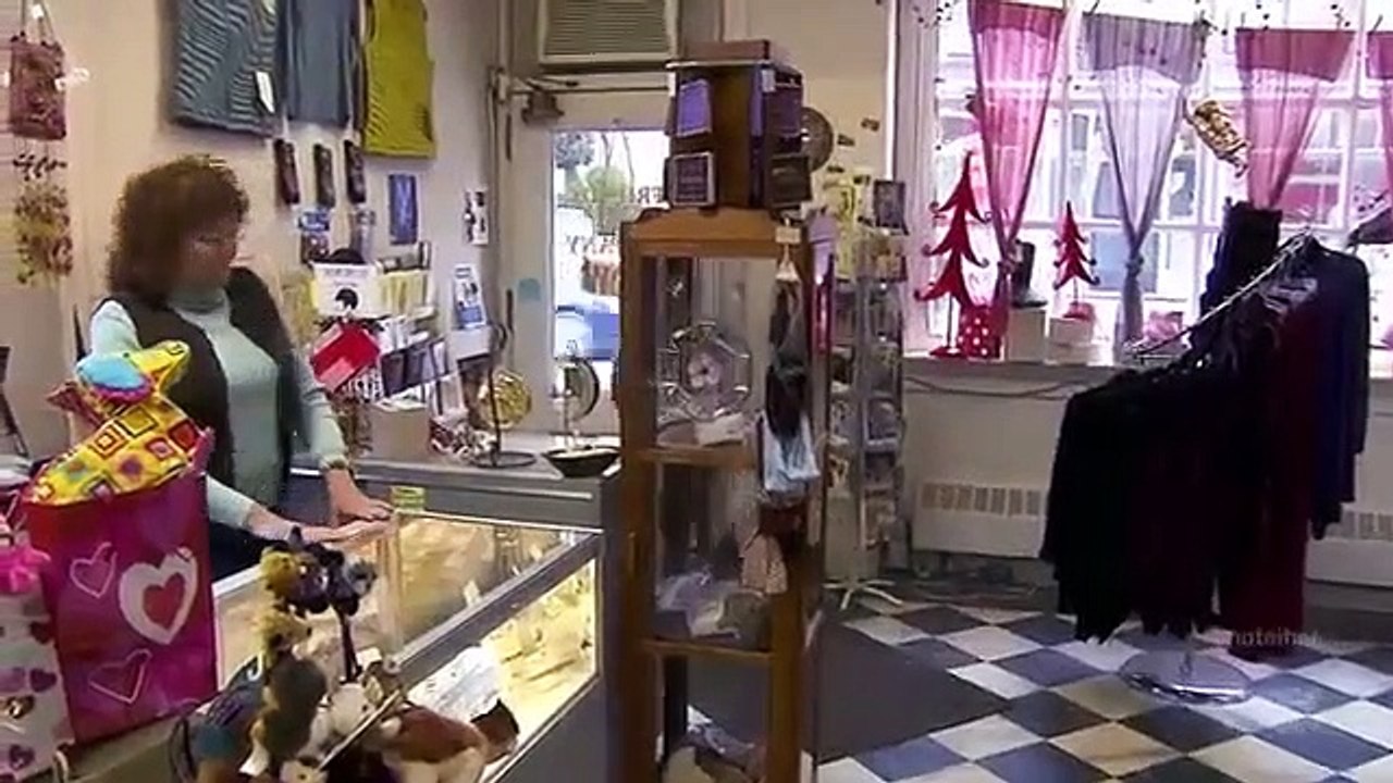 Hotel Hell - Se1 - Ep01 HD Watch