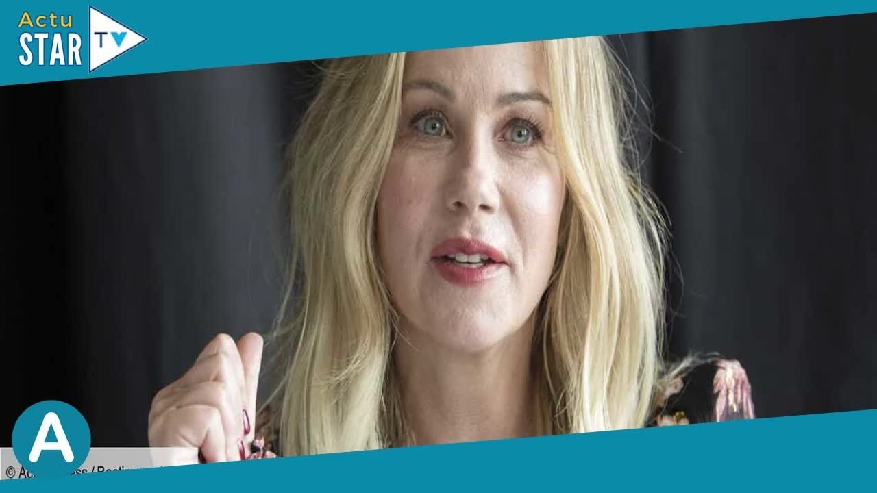 Christina Applegate transformée par la maladie...