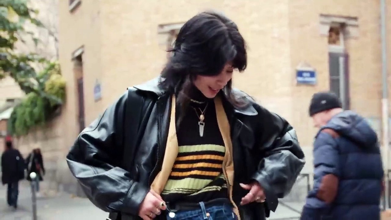 Comment s'habillent les Parisiens en hiver ? Ft. Ludovic de Saint Sernin | Vogue France