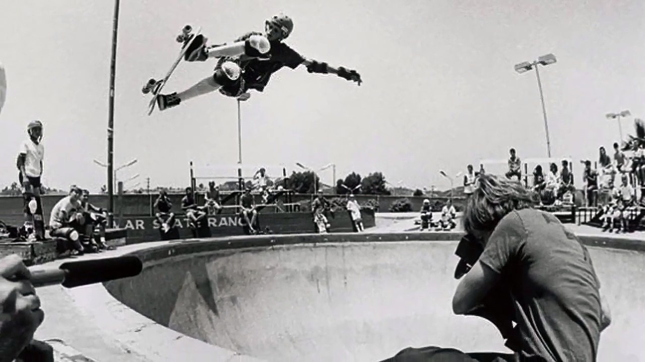 Off Camera with Sam Jones - Se1 - Ep10 HD Watch