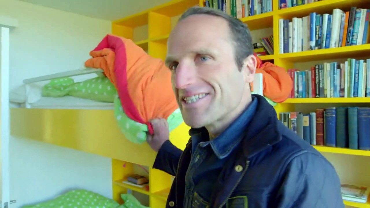 The World's Most Extraordinary Homes - Se1 - Ep02 - Forest HD Watch