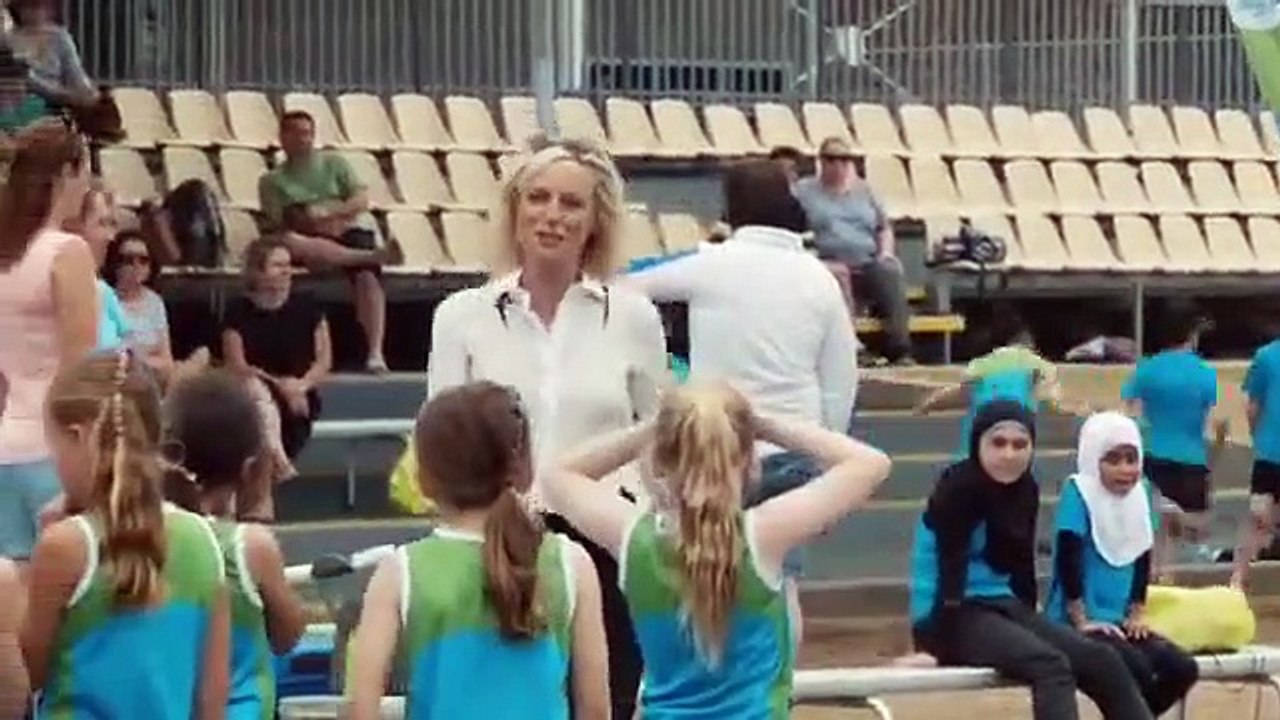 Janet King - Se3 - Ep01 - Playing Advantage HD Watch