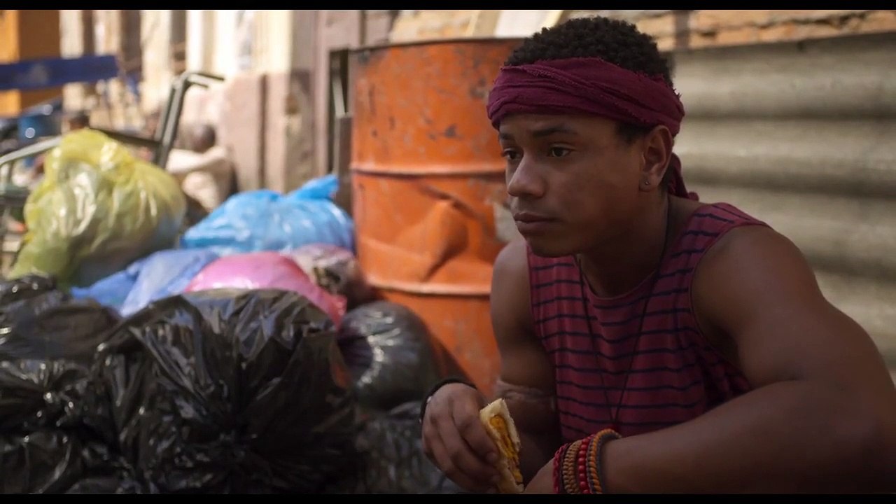 Invisible City - Se1 - Ep01 HD Watch