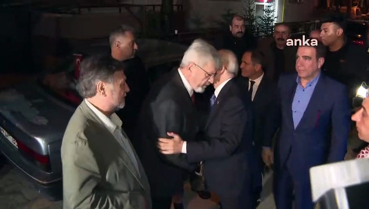 Kılıçdaroğlu'nun yanına gelen ülkücü vatandaş, Sinan Ateş cinayetiyle ilgili mesaj verdi