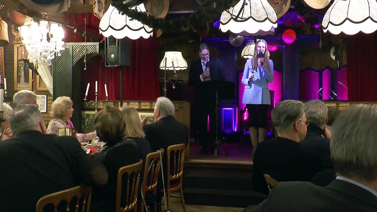 Marchfelderhof | 77 Geburtstagskerzen und 66 Bühnenjahre für Publikumsliebling GERHARD ERNST