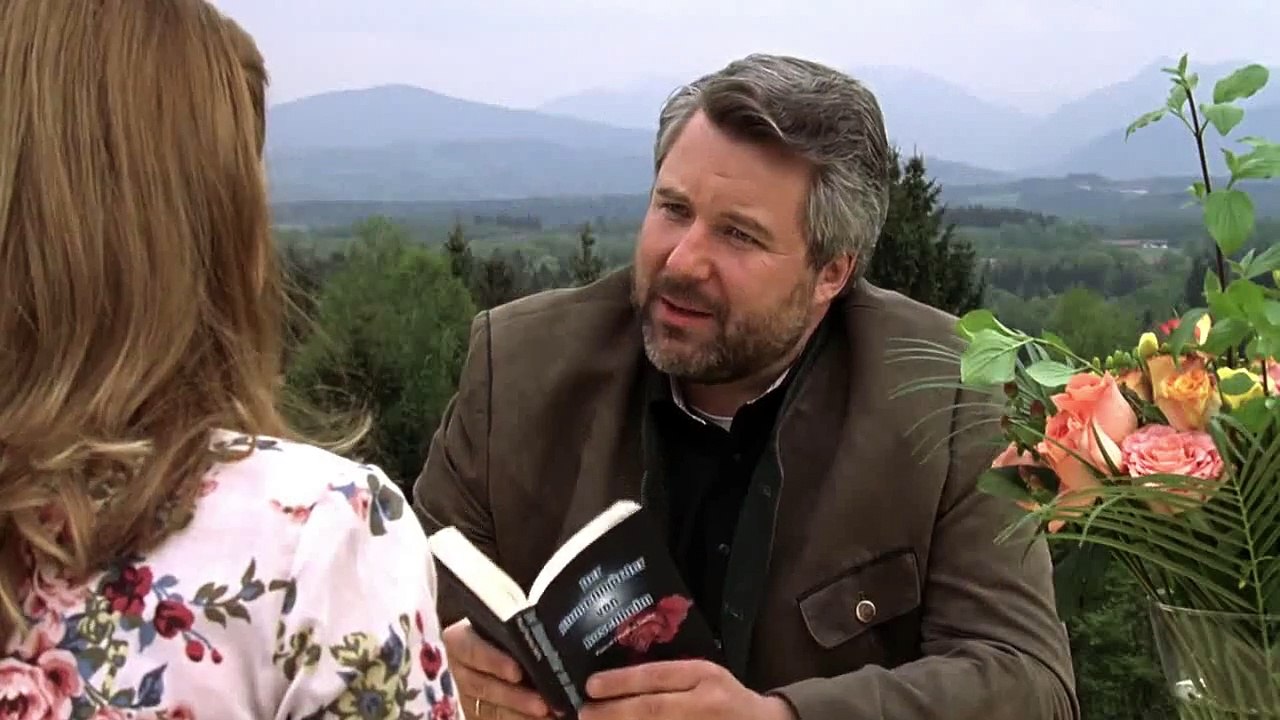 Die Rosenheim-Cops (223) Staffel 11 Folge 11 - Der Blumenmörder von Rosenheim