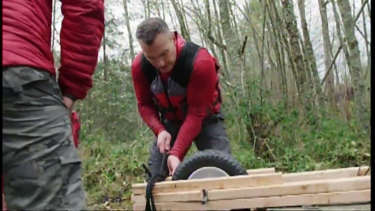 American Grit - Se1 - Ep03 - Moving Camp HD Watch