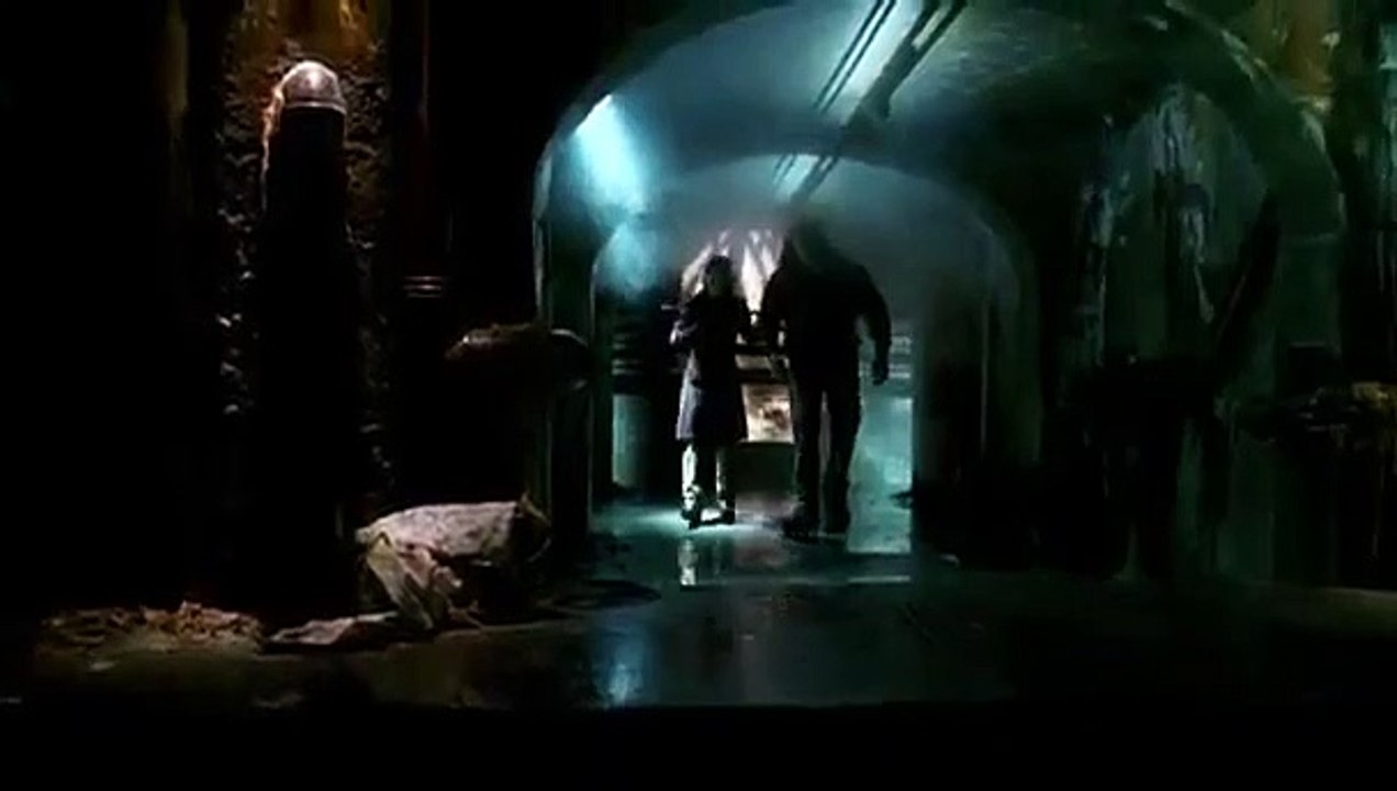 Dark Angel - Se2 - Ep18 - Dawg Day Afternoon HD Watch