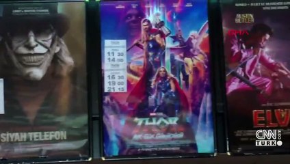 Sinema salonları boş kaldı