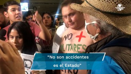 Jóvenes perredistas protestan contra Guardia Nacional en el Metro