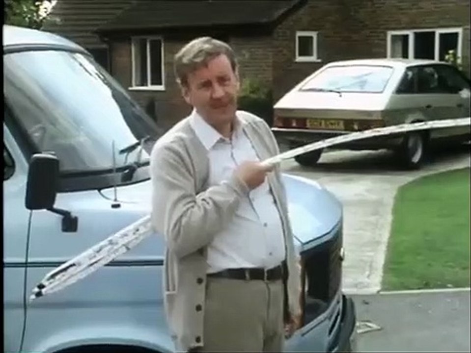 Ever Decreasing Circles - Se2 - Ep03 HD Watch