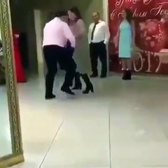 El baile de los enamorados, FAIL