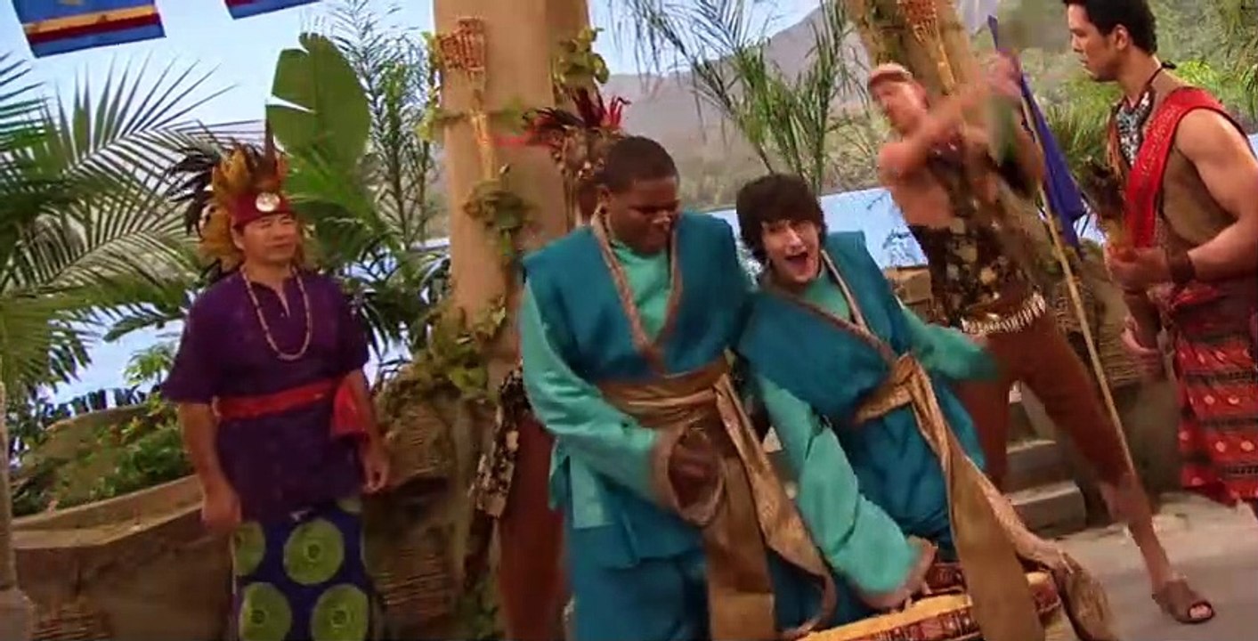 Pair of Kings S01 E01