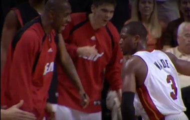 This Day In History: Dwyane Wade Fastbreak No-Look Circus Shot in 2007