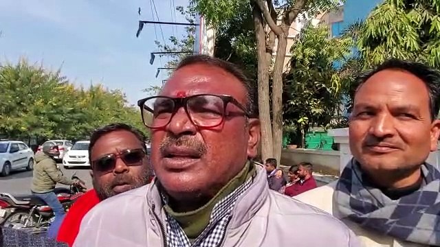 सफाई कर्मचारियों की हड़ताल खत्म, अब पटरी पर आएगी शहर की सफाई व्यवस्था