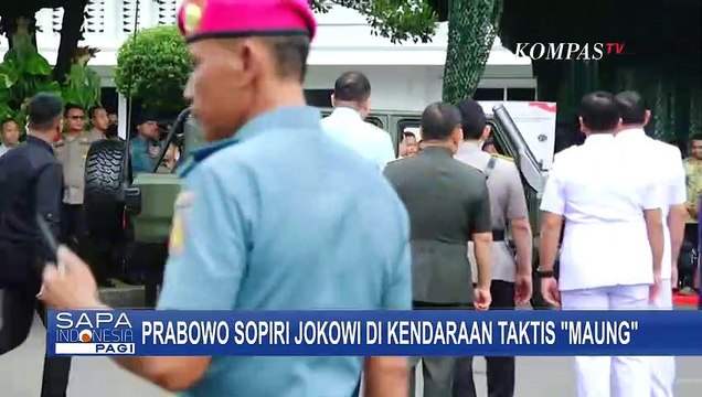 Jokowi Keliling Tinjau Produk Alutsista PT Pindad Sambil Kendarai Maung yang Disopiri Prabowo