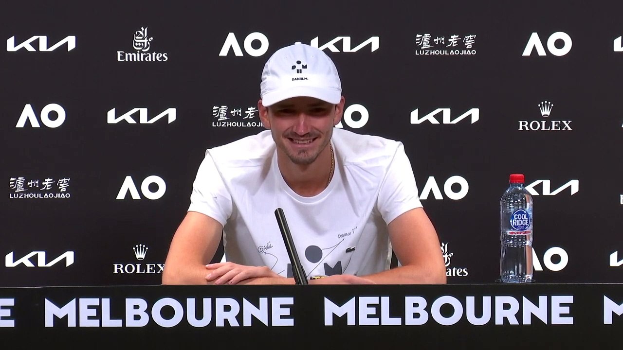 Open d'Australie 2023 - Daniil Medvedev : "I become stronger. I know I become stronger. I can lift stronger weights, but looking in the mirror, nothing changes, so that's just how I am"