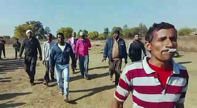 बच्चों की तरह खिलखिला उठे बुजुर्ग