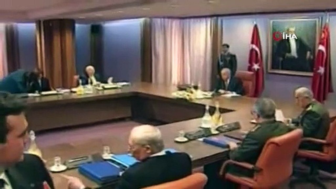 Bu günlere kolay gelinmedi! Başörtüsü zulmü belgesel oldu