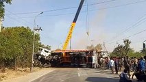 कांडला हाइवे पर दो ट्रकों की ​भिड़न्त, एक गंभीर घायल, 6 घंटे तक लगा रहा जाम--VIDEO
