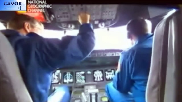 Mayday Desastres Aéreos - T08E01 - ESPECIAL - Controladores de Voo - Aeroméxico 498, Avianca 52, Gol 1907 (1)