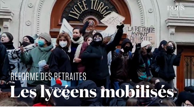 Contre la réforme des retraites, les lycéens organisent des blocus
