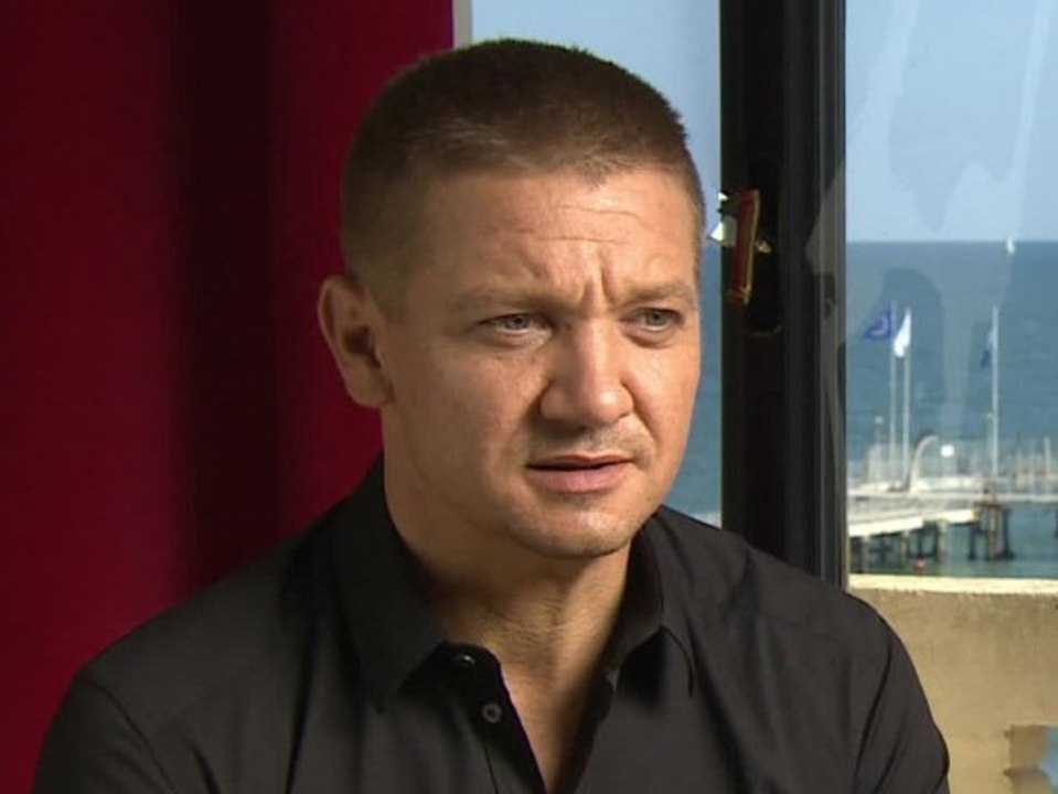 Jeremy Renner: Notruf vom Unfalltag veröffentlicht