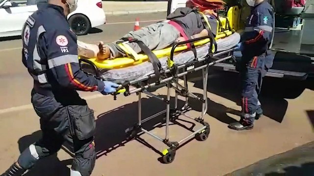 Idoso sofre mal súbito, bate a cabeça e fica inconsciente