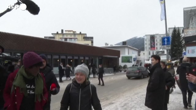 Clima, Greta Thunberg attacca Davos: Qui le persone che distruggono il pianeta