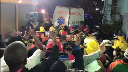 Colapso de edificio en República Dominicana deja una persona muerta