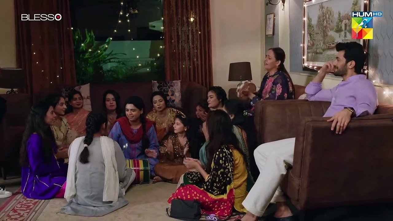 Bitto Ki Shadi Pe Dholki Kon Baja Raha Hai.. #sanajaved #usmankhalidbutt - Kaala Doriya -