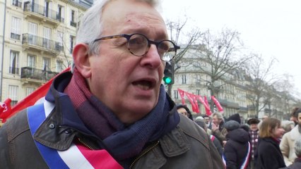 Retraites: "Le gouvernement ne pourra pas passer en force"