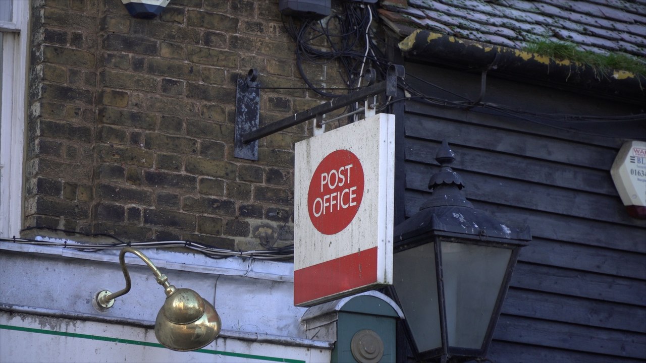Rochester residents angry to lose post office by the end of the year
