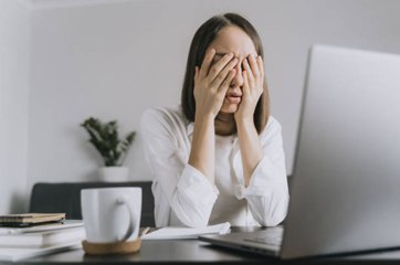How to Cope When the News Is Traumatizing