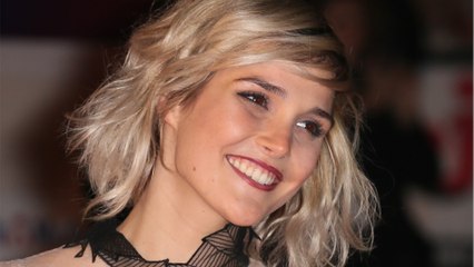VOICI - Camille Lou : mariage avec Romain Laulhé, désir d’enfant… elle se confie comme rarement