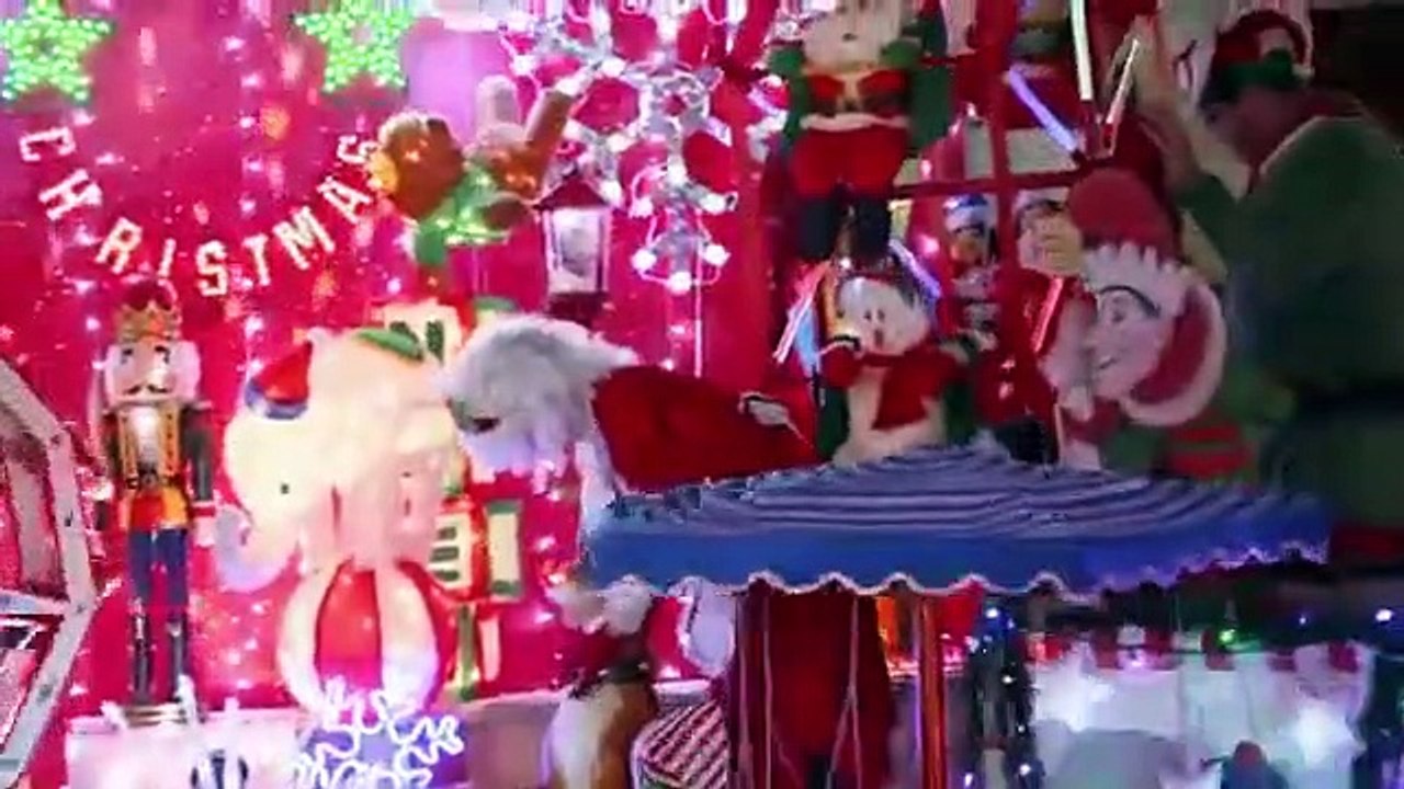 The Great Christmas Light Fight - Se7 - Ep02 HD Watch