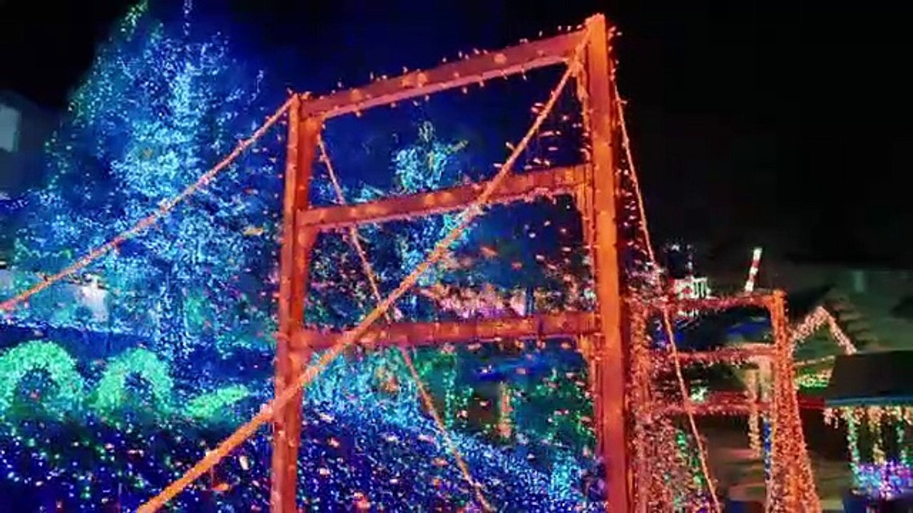 The Great Christmas Light Fight Se7 Ep03 HD Watch video Dailymotion